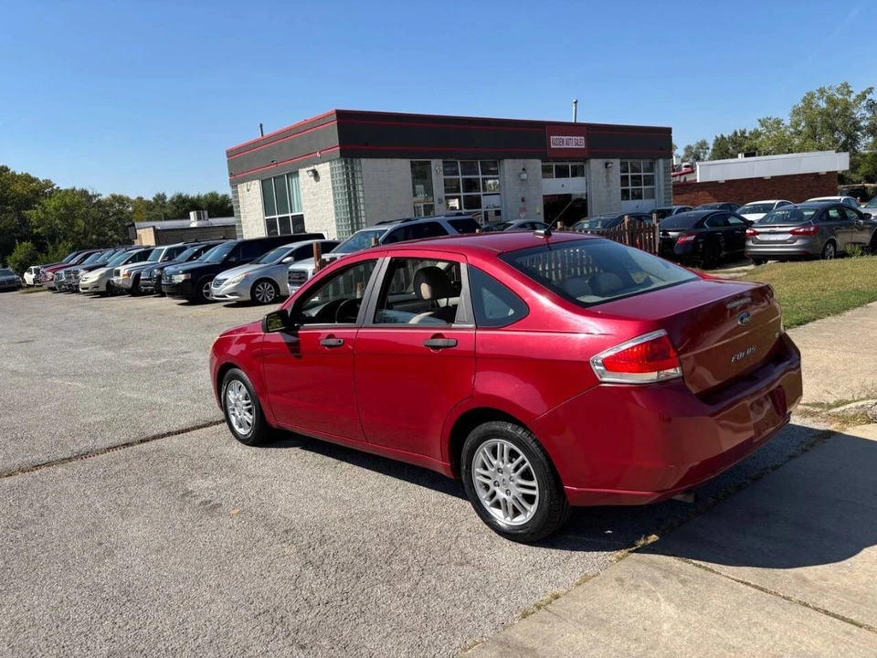 2010 Ford Focus 2nd Gen - Image 12 of 18