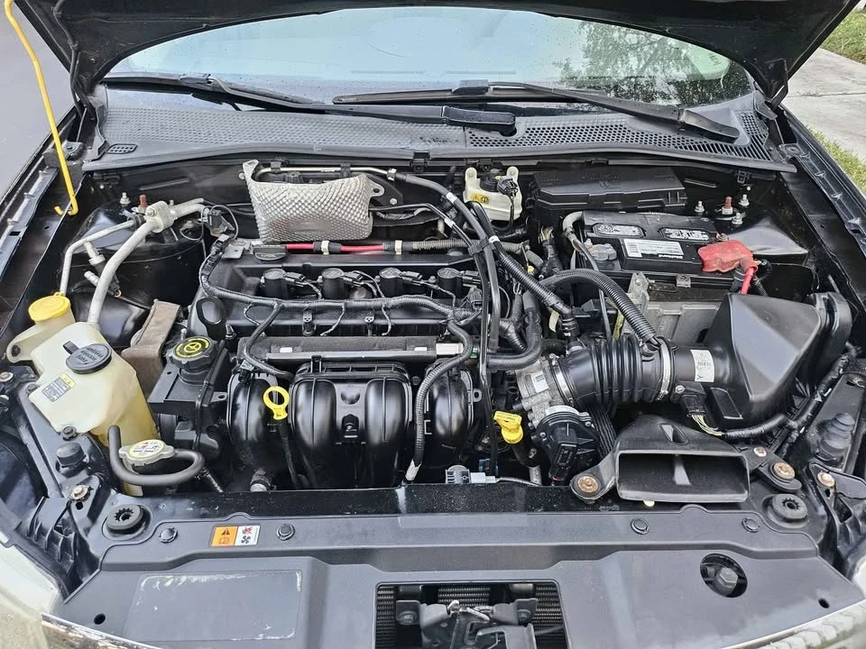 2010 Ford Focus 2nd Gen - Image 12 of 12