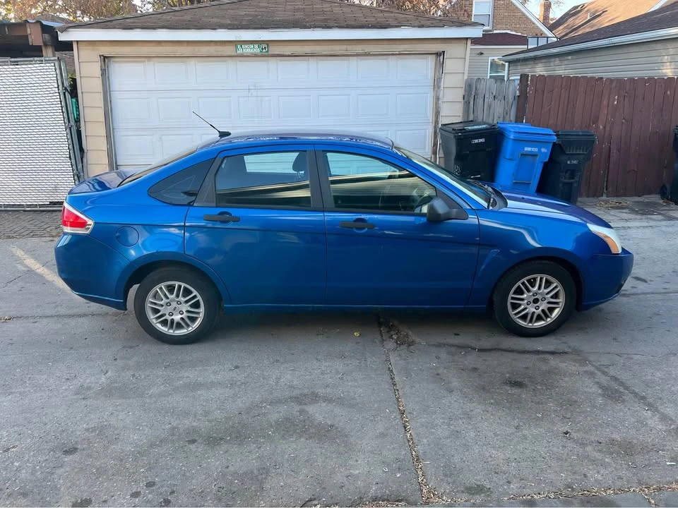 2010 Ford Focus 2nd Gen - Image 6 of 11