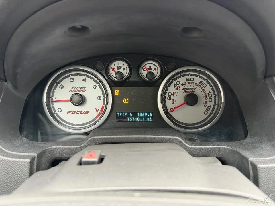2010 Ford Focus 2nd Gen - Image 16 of 21