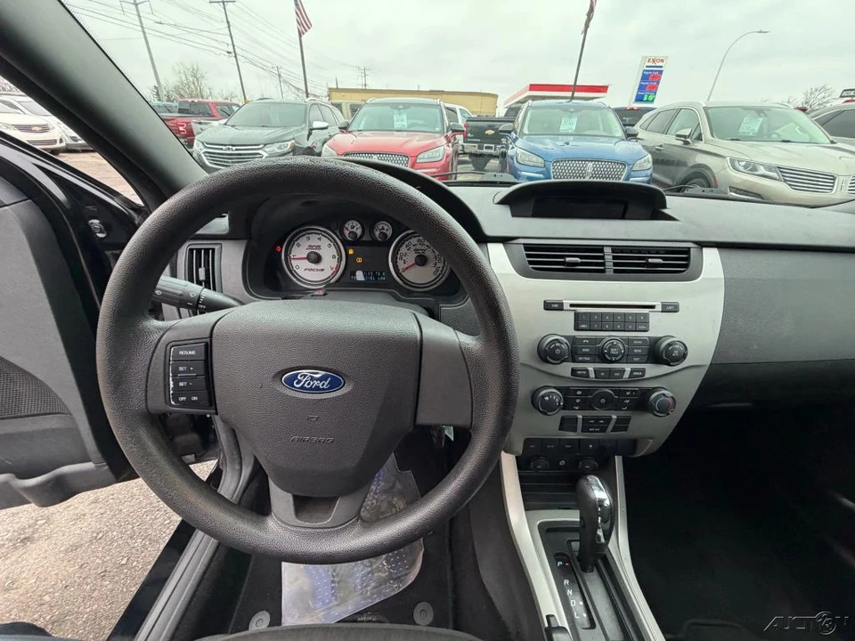 2010 Ford Focus 2nd Gen - Image 15 of 21