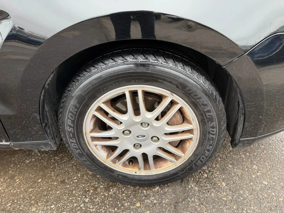 2010 Ford Focus 2nd Gen - Image 12 of 21