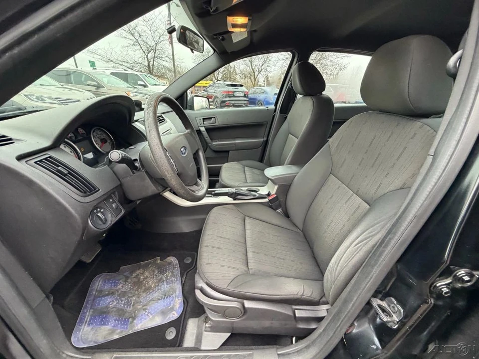 2010 Ford Focus 2nd Gen - Image 14 of 21