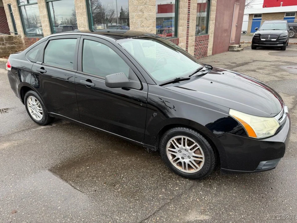 2010 Ford Focus 2nd Gen - Image 7 of 21