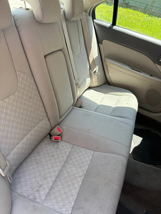 2010 Ford Fusion 1st Gen - Image 7 of 8