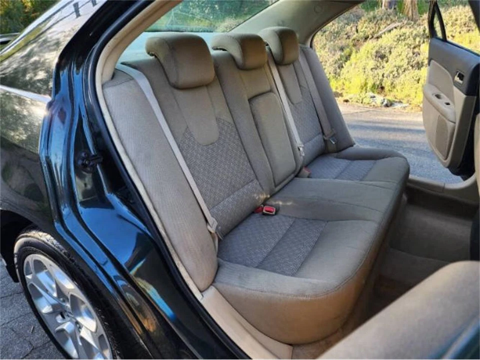 2010 Ford Fusion 1st Gen - Image 17 of 22