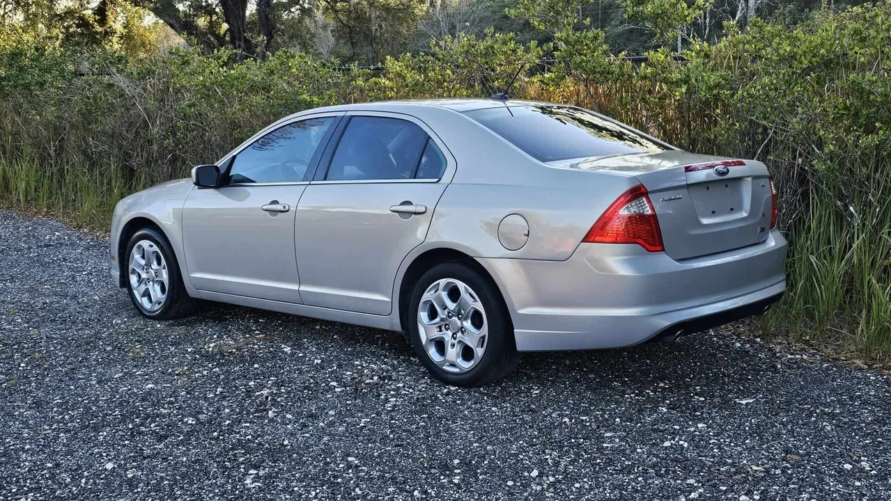 2010 Ford Fusion 1st Gen - Image 3 of 21