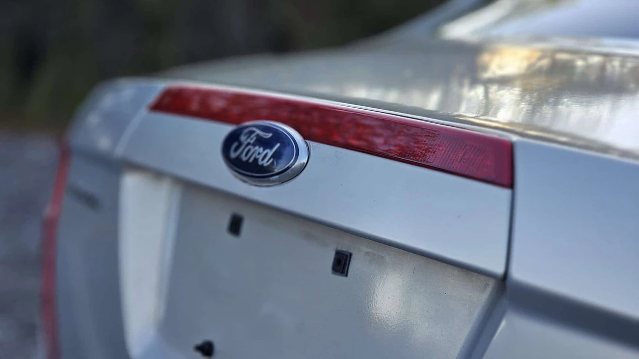 2010 Ford Fusion 1st Gen - Image 7 of 21