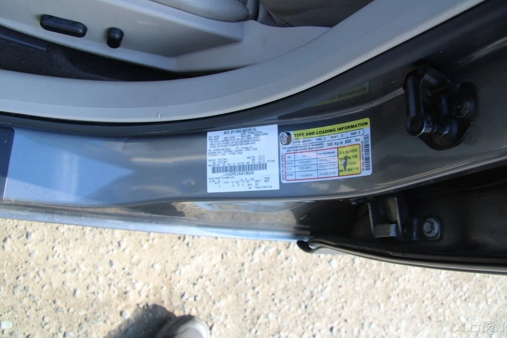 2010 Ford Fusion 1st Gen - Image 14 of 21