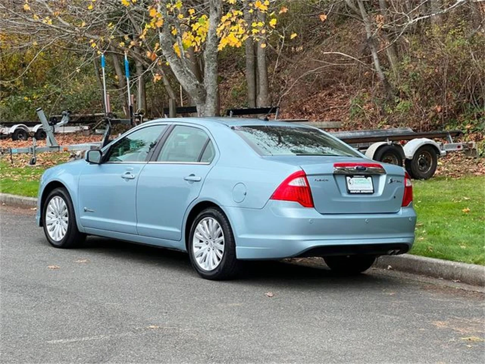2010 Ford Fusion 1st Gen - Image 5 of 31