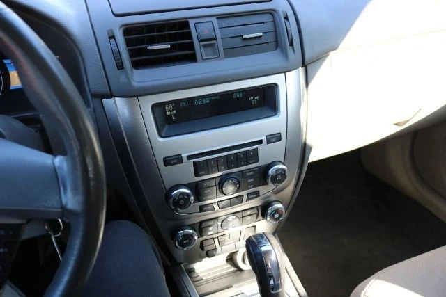 2010 Ford Fusion 1st Gen - Image 7 of 12