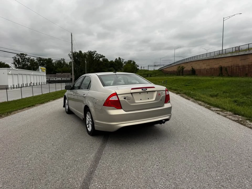 2010 Ford Fusion 1st Gen - Image 2 of 6