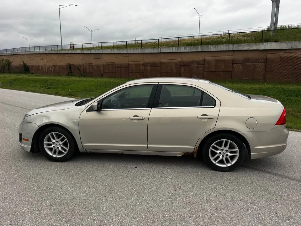 2010 Ford Fusion 1st Gen - Image 3 of 6
