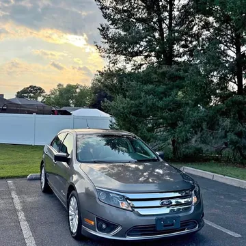 2010 Ford Fusion SE Sedan 4D