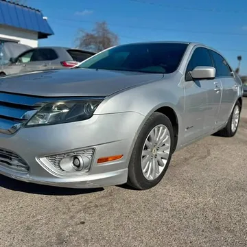 2010 Ford Fusion SE Sedan 4D