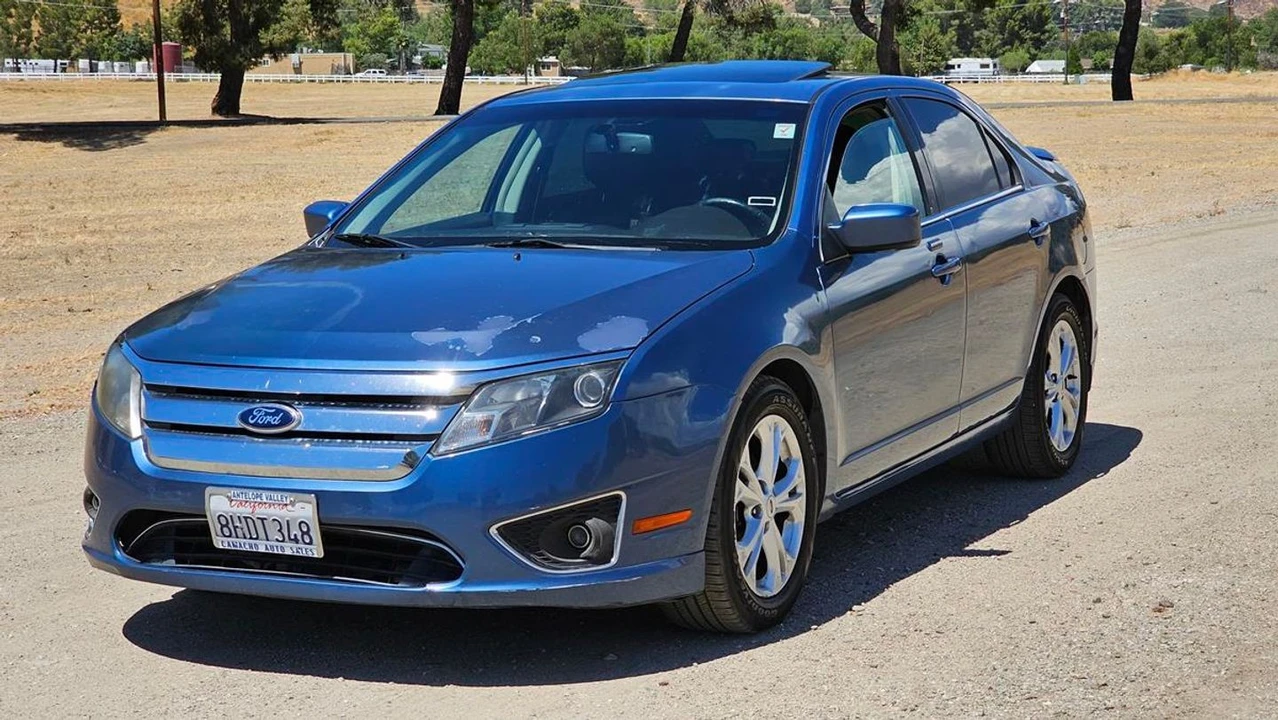 2010 Ford Fusion 1st Gen - Image 5 of 12