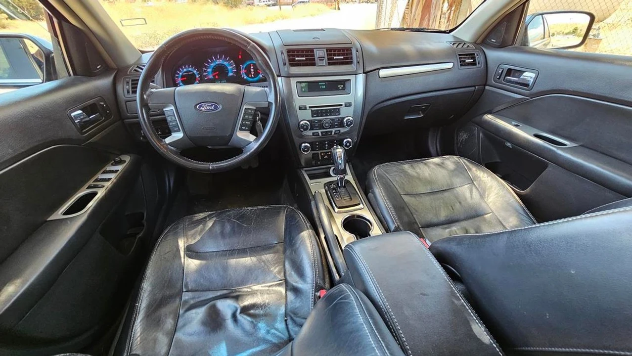 2010 Ford Fusion 1st Gen - Image 8 of 31