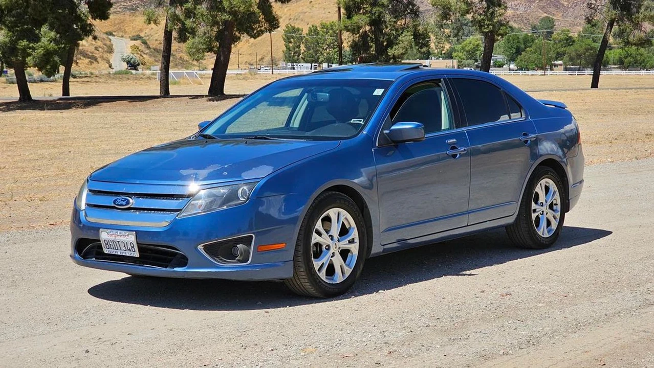 2010 Ford Fusion 1st Gen - Image 2 of 31