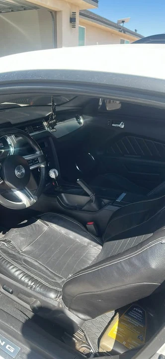 2010 Ford GT - Image 5 of 6