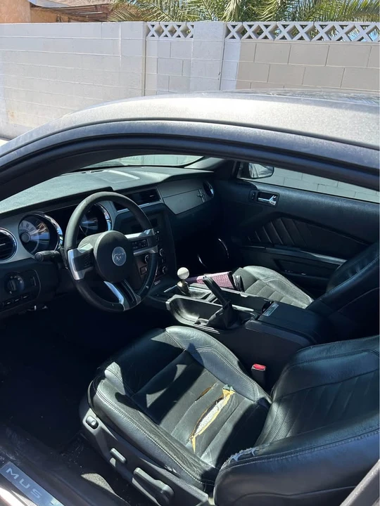 2010 Ford GT - Image 7 of 10