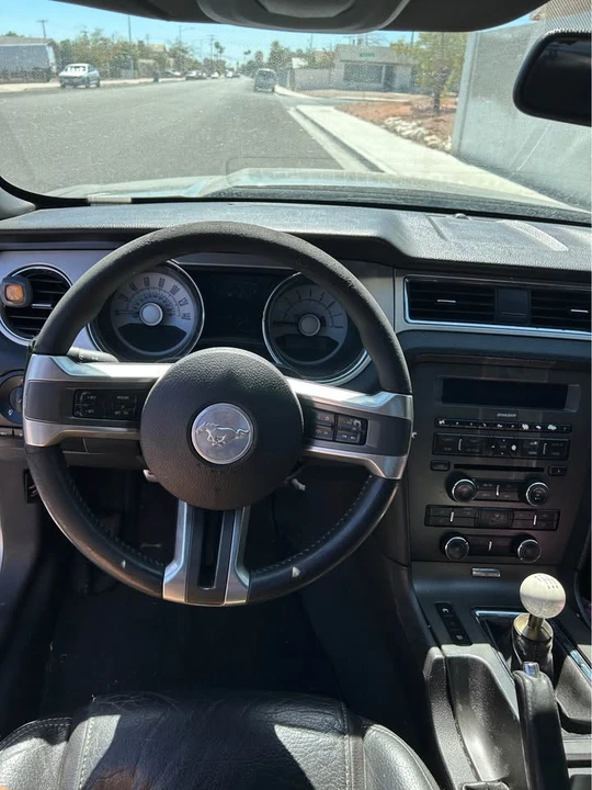 2010 Ford GT - Image 6 of 10