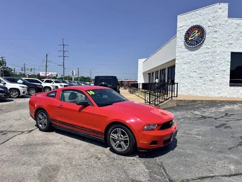 2010 Ford Mustang V6 Fastback