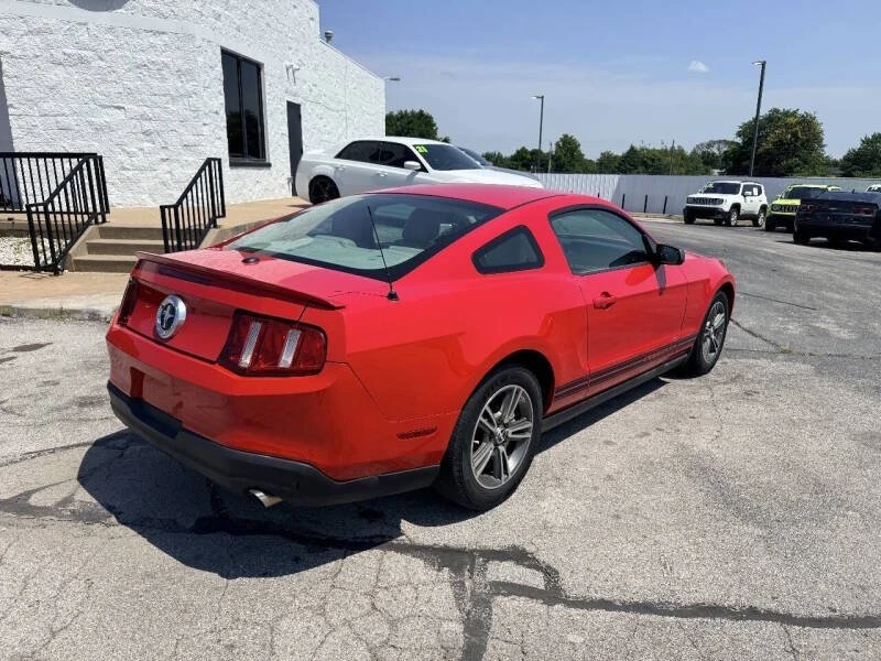 2010 Ford S197 Mustang - Image 6 of 8