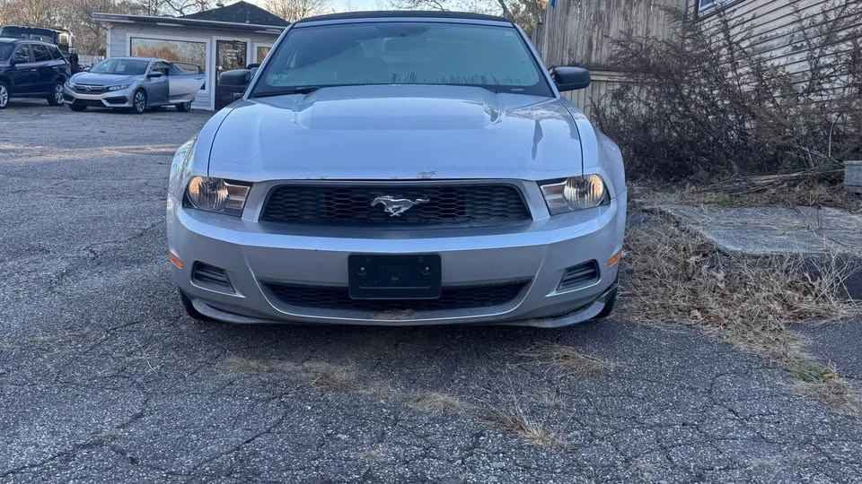 2010 Ford S197 Mustang - Image 13 of 13