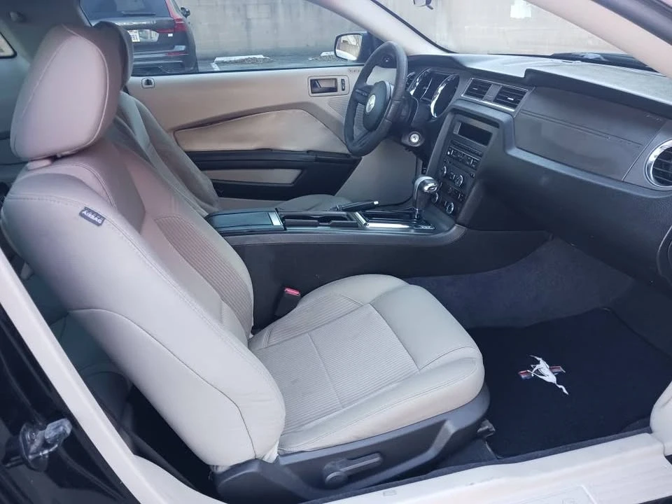 2010 Ford S197 Mustang - Image 7 of 15