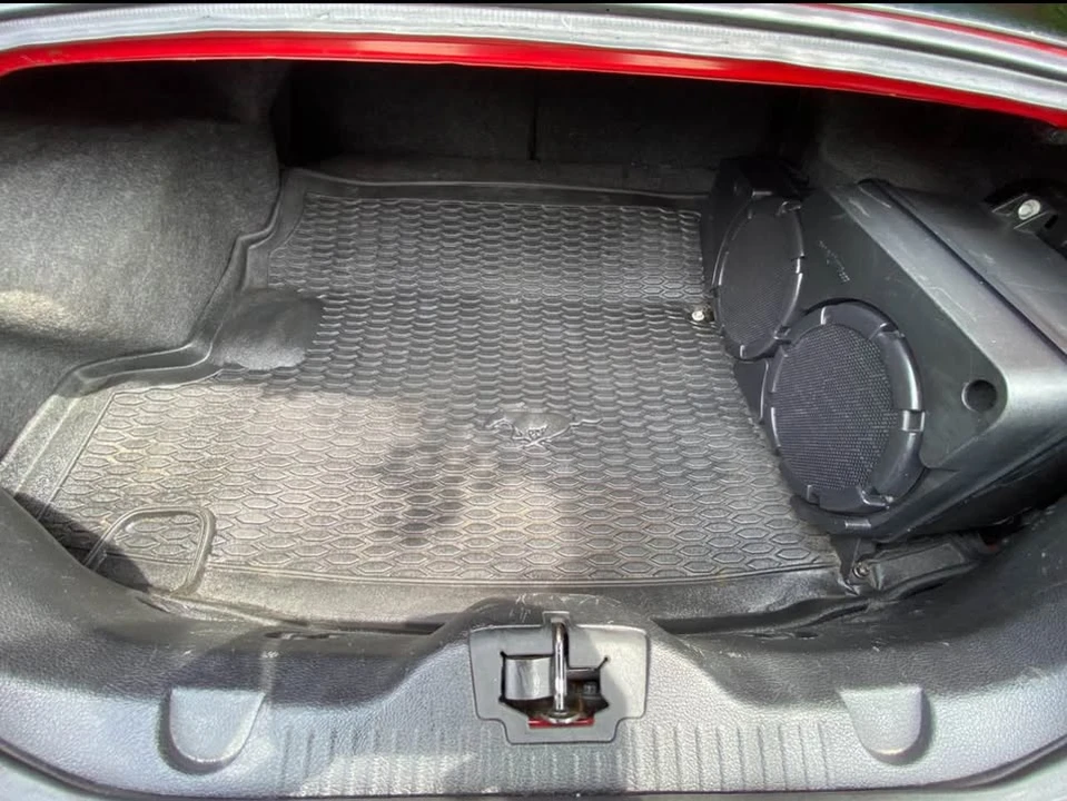 2010 Ford S197 Mustang - Image 11 of 11