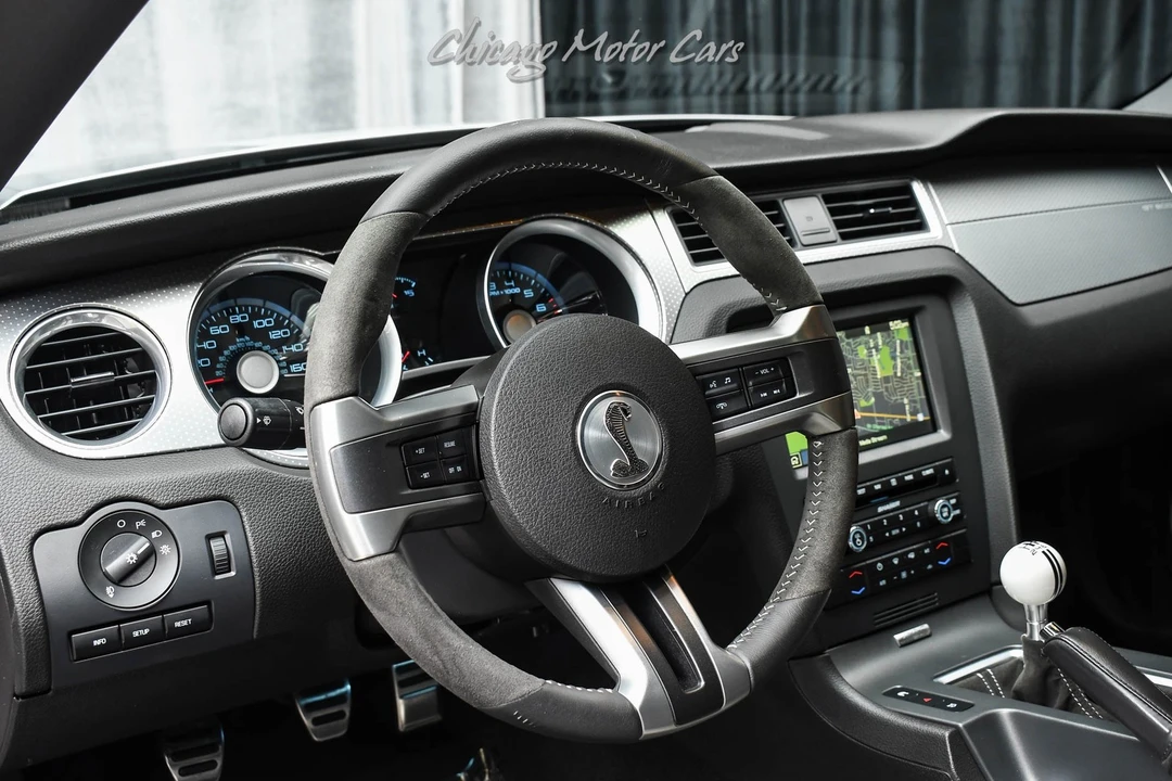2010 Ford S197 Mustang - Image 9 of 21