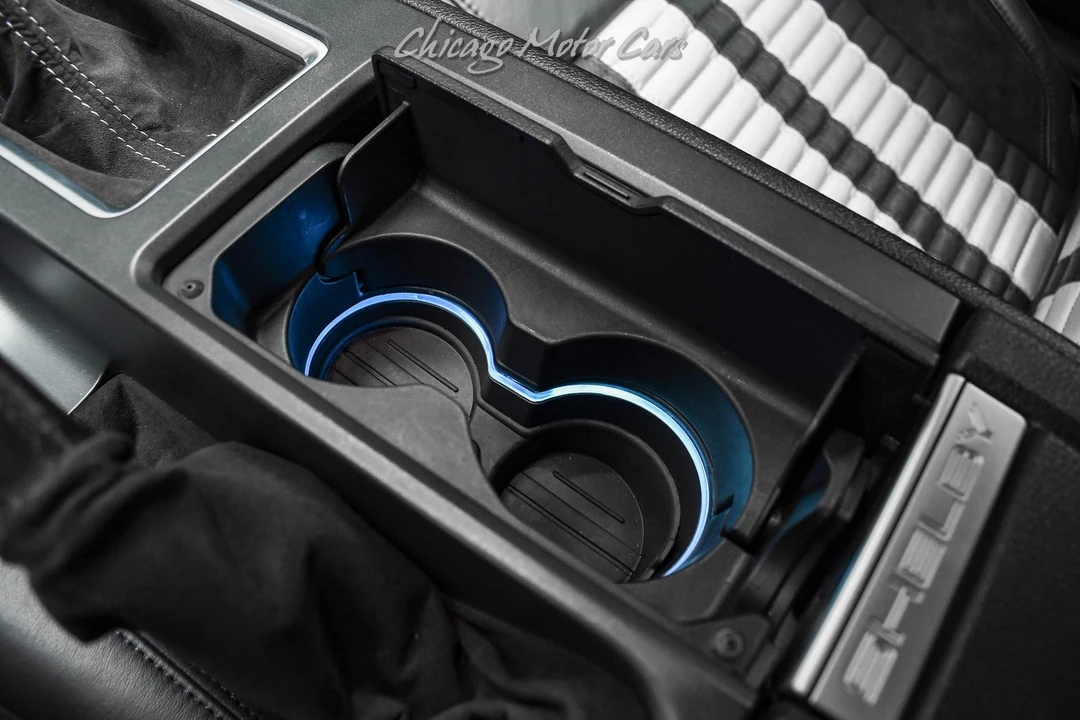 2010 Ford S197 Mustang - Image 14 of 21