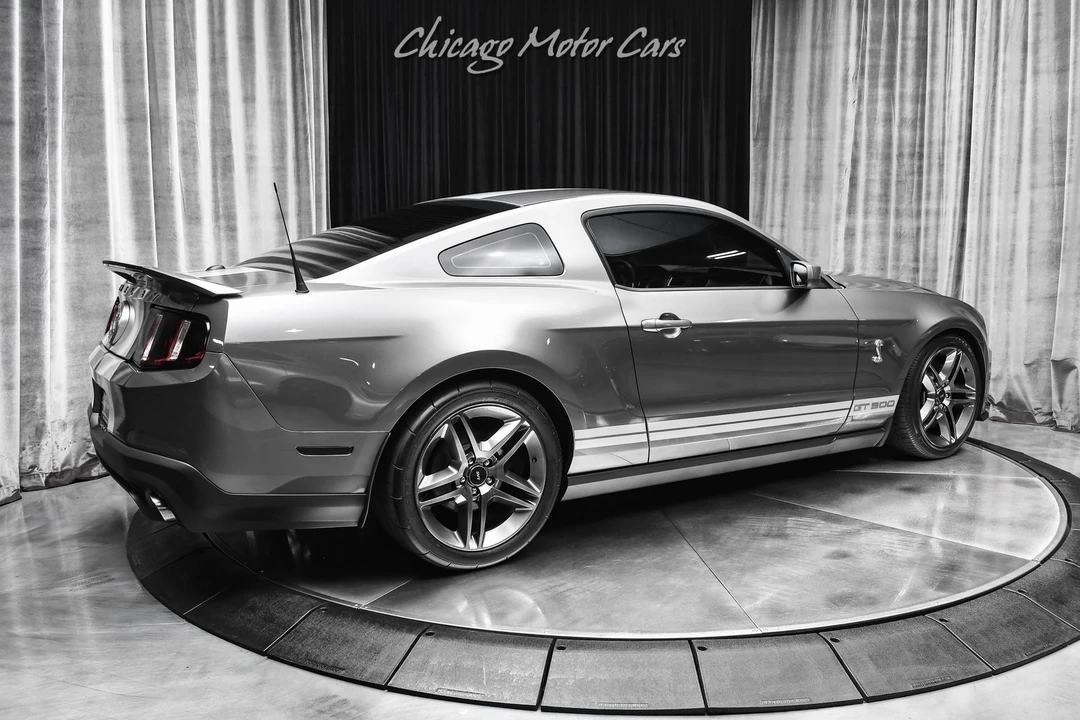 2010 Ford S197 Mustang - Image 5 of 12