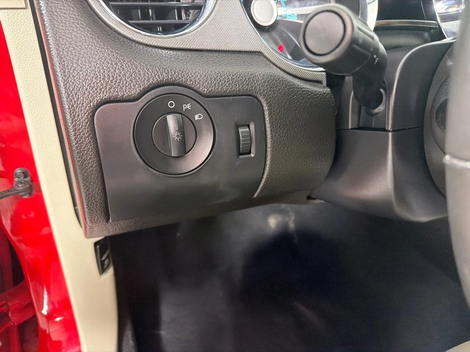 2010 Ford Mustang - Image 14 of 23