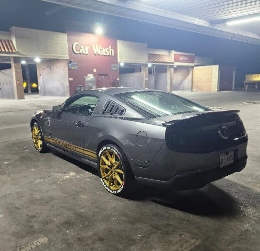 2010 Ford S197 Mustang - Image 3 of 29