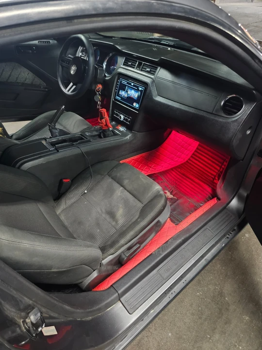 2010 Ford S197 Mustang - Image 23 of 31