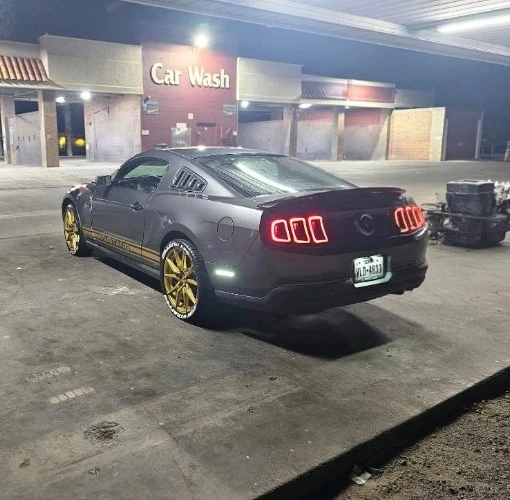 2010 Ford S197 Mustang - Image 2 of 29