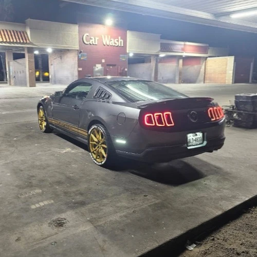 2010 Ford S197 Mustang - Image 20 of 31