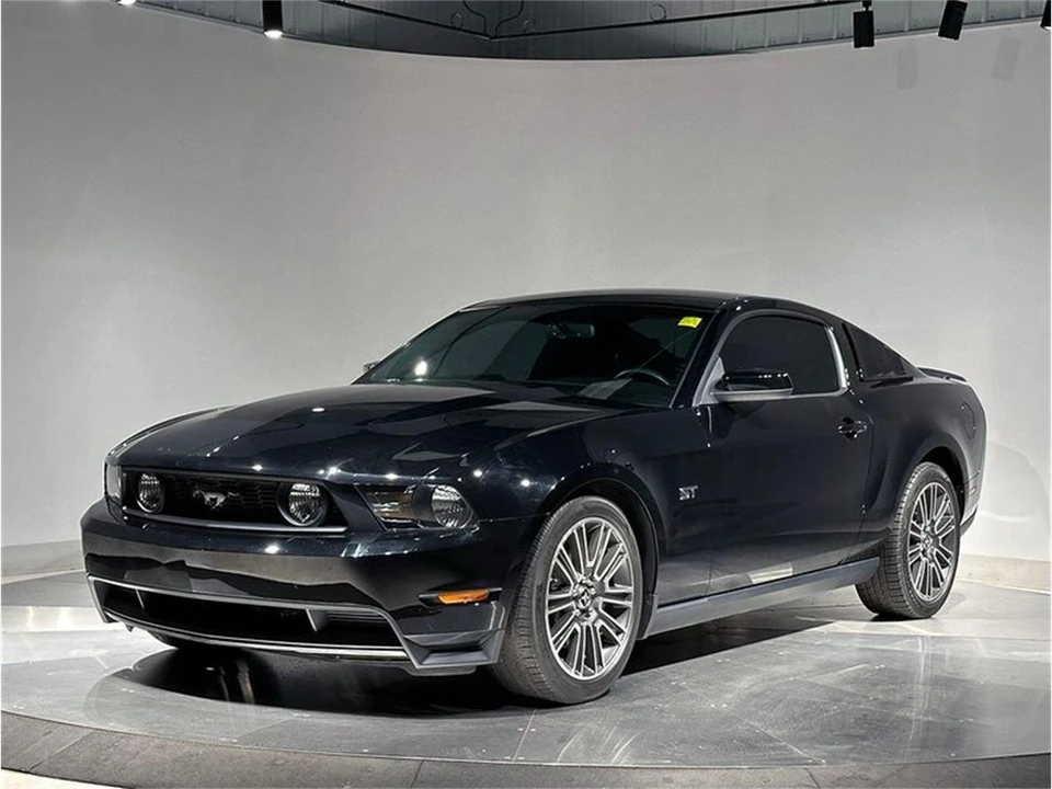 2010 Ford S197 Mustang - Image 2 of 31