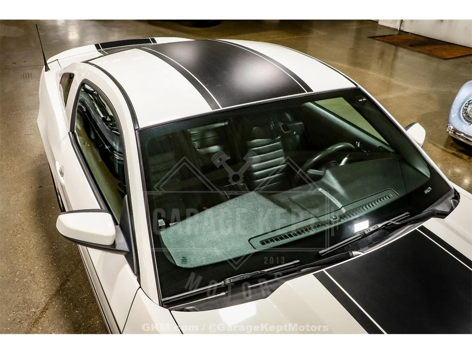 2010 Ford S197 Mustang - Image 16 of 31