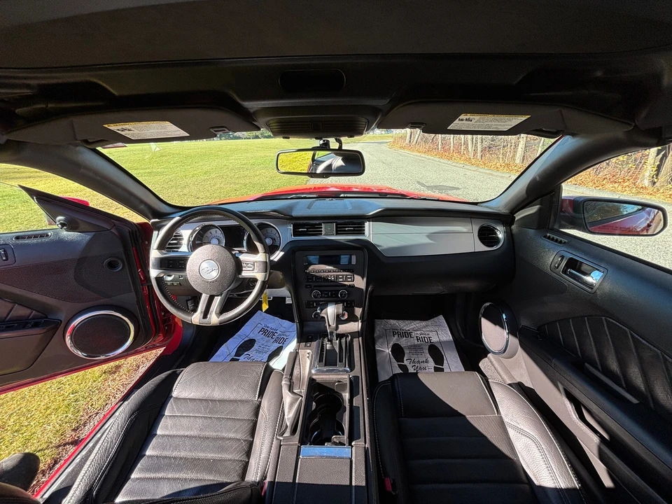 2010 Ford S197 Mustang - Image 12 of 21