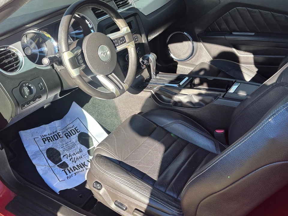 2010 Ford S197 Mustang - Image 10 of 21