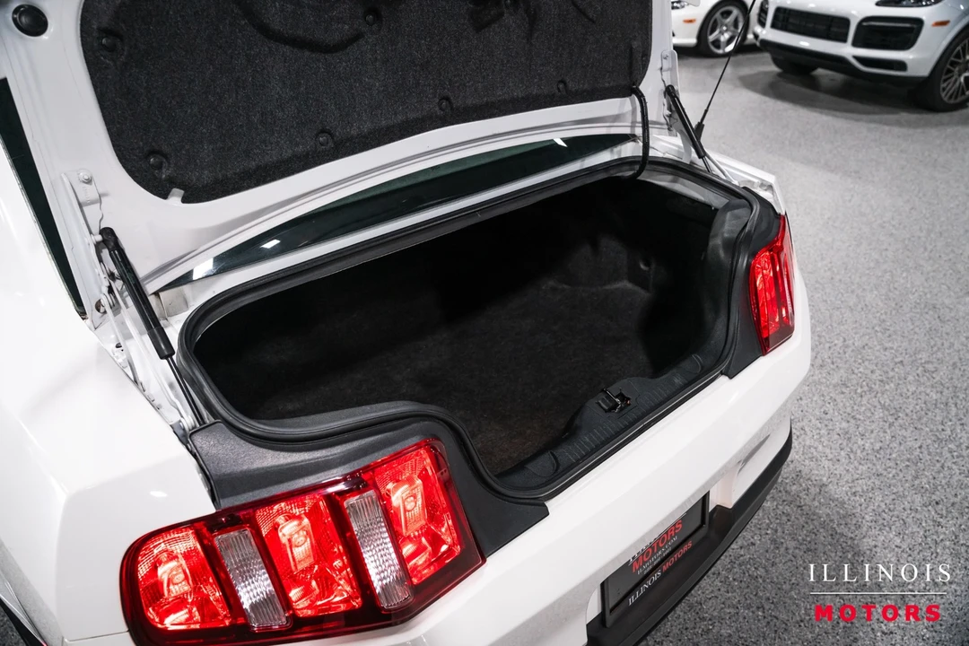 2010 Ford S197 Mustang - Image 15 of 31