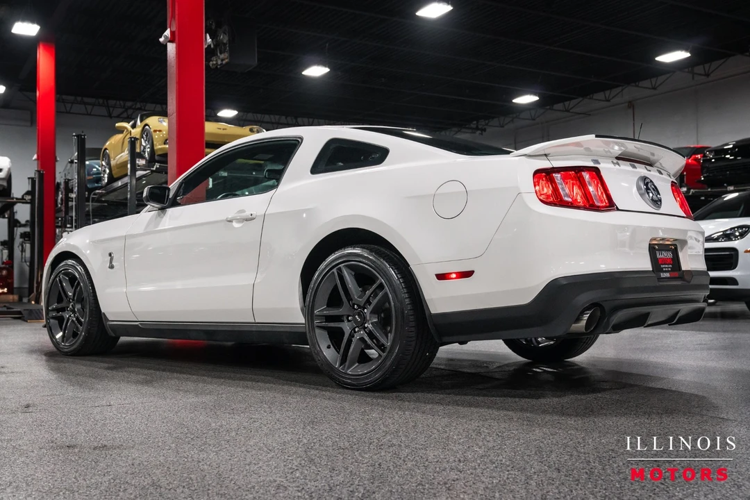2010 Ford S197 Mustang - Image 3 of 31