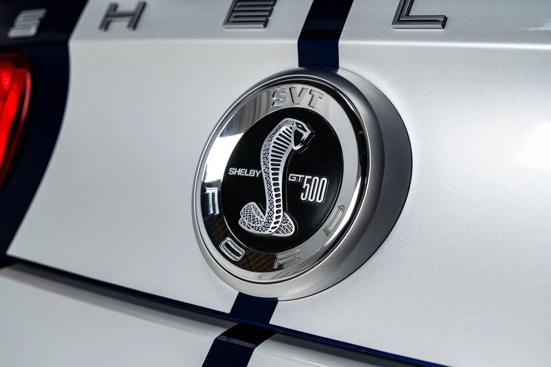 2010 Ford S197 Mustang - Image 24 of 31