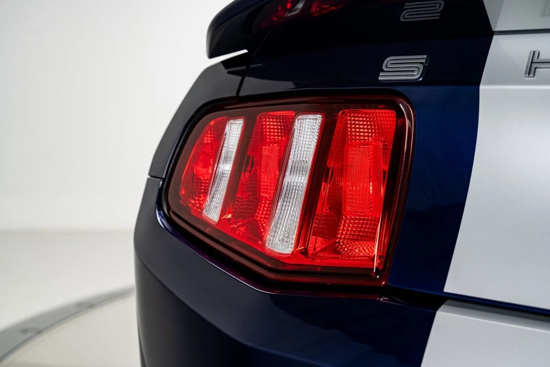 2010 Ford S197 Mustang - Image 25 of 31