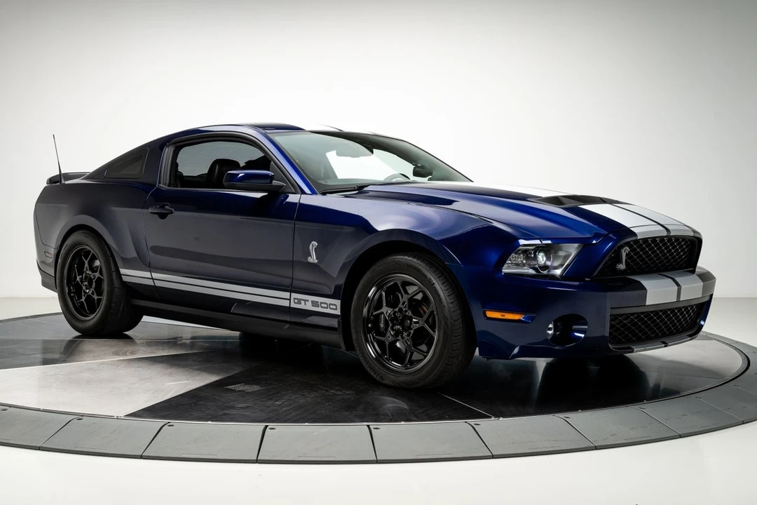 2010 Ford S197 Mustang - Image 11 of 31