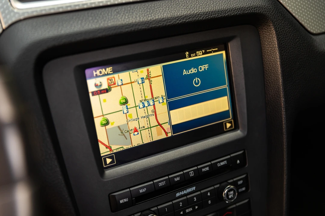 2010 Ford S197 Mustang - Image 17 of 21