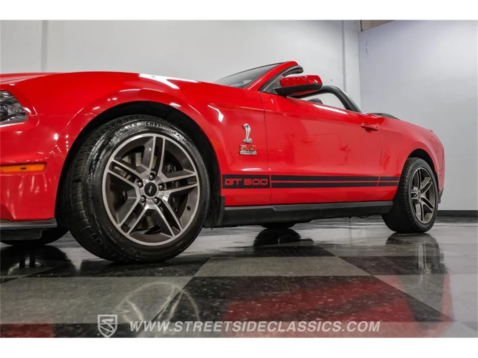 2010 Ford S197 Mustang - Image 22 of 31