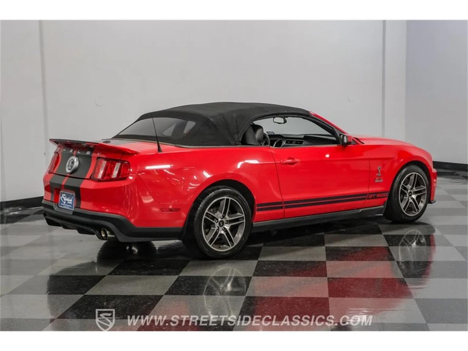 2010 Ford S197 Mustang - Image 13 of 31